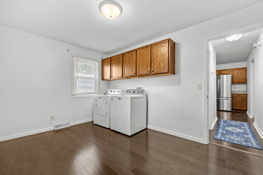 More Photos Of 118 21st St NW, Minot Multifamily For Sale