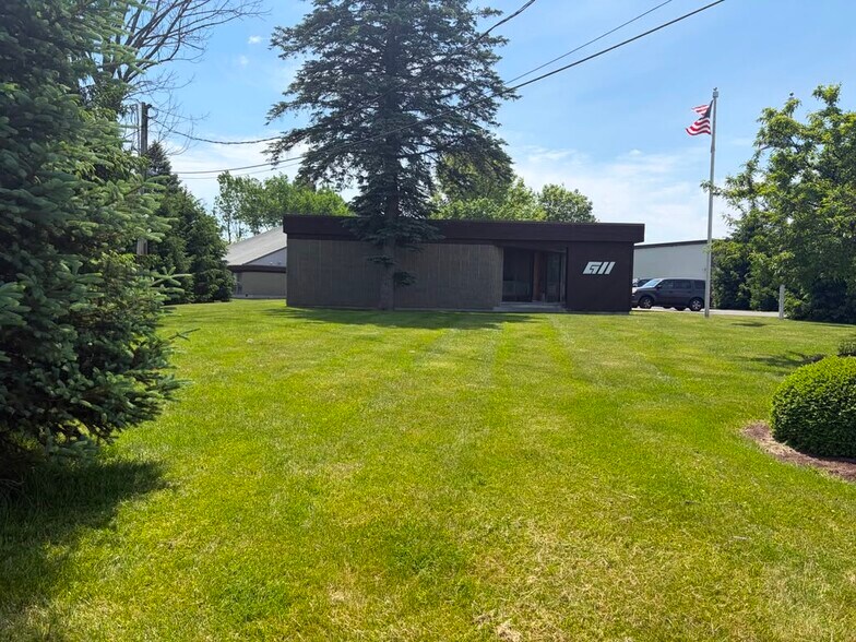 Primary Photo Of 900 McLean Rd, Cortland Office For Sale
