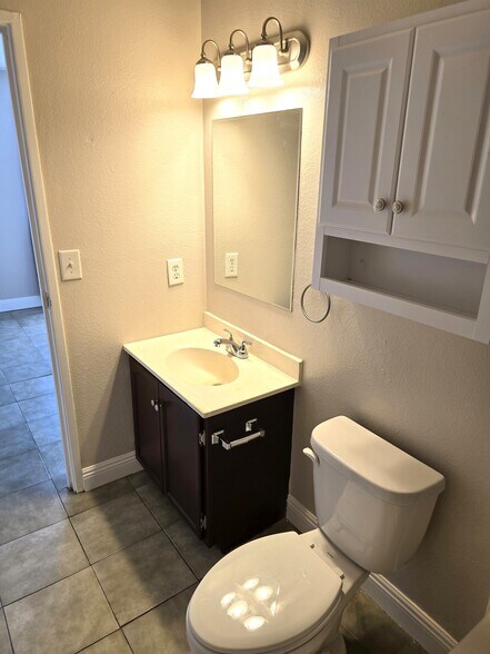 More Photos Of , Las Vegas Multifamily For Sale