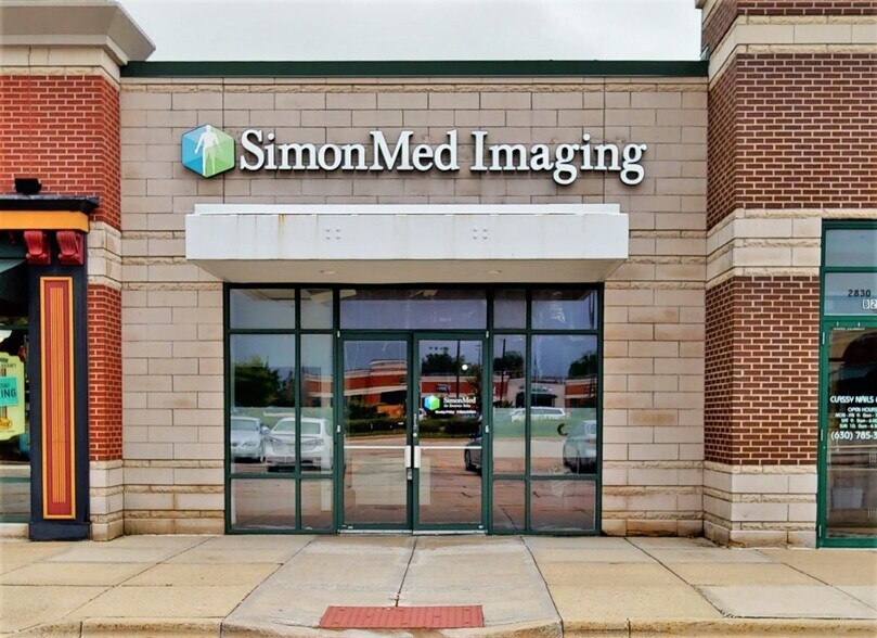 More Photos Of 2830 S Highland Ave, Lombard Storefront For Lease