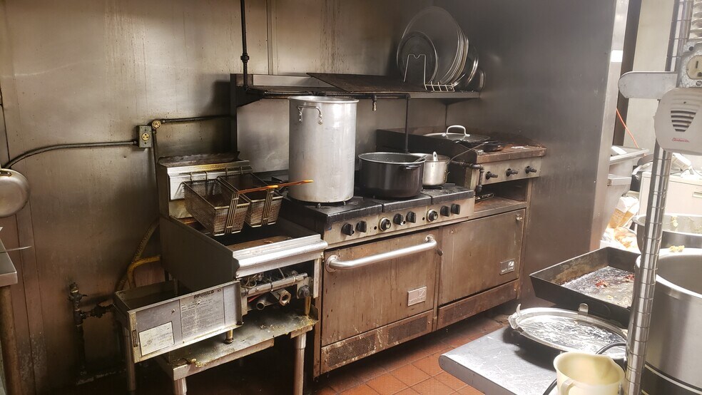 More Photos Of 3501 Birney Ave, Moosic Sports And Entertainment For Sale