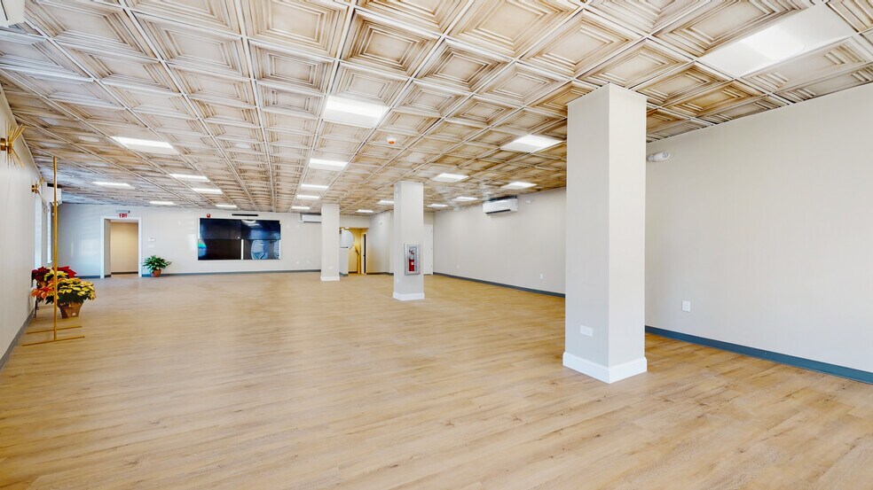 More Photos Of 301 E Godfrey Ave, Philadelphia Lodge Meeting Hall For Lease