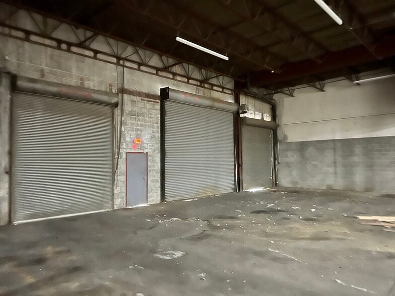 More Photos Of 525 Ella T Grasso Blvd, New Haven Manufacturing For Lease