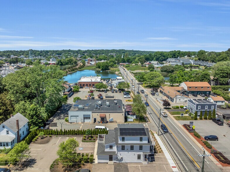 More Photos Of 44 Williams Ave, Mystic Apartments For Sale