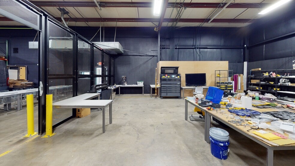 More Photos Of 3990 Sam Wilson Rd, Charlotte Warehouse For Lease