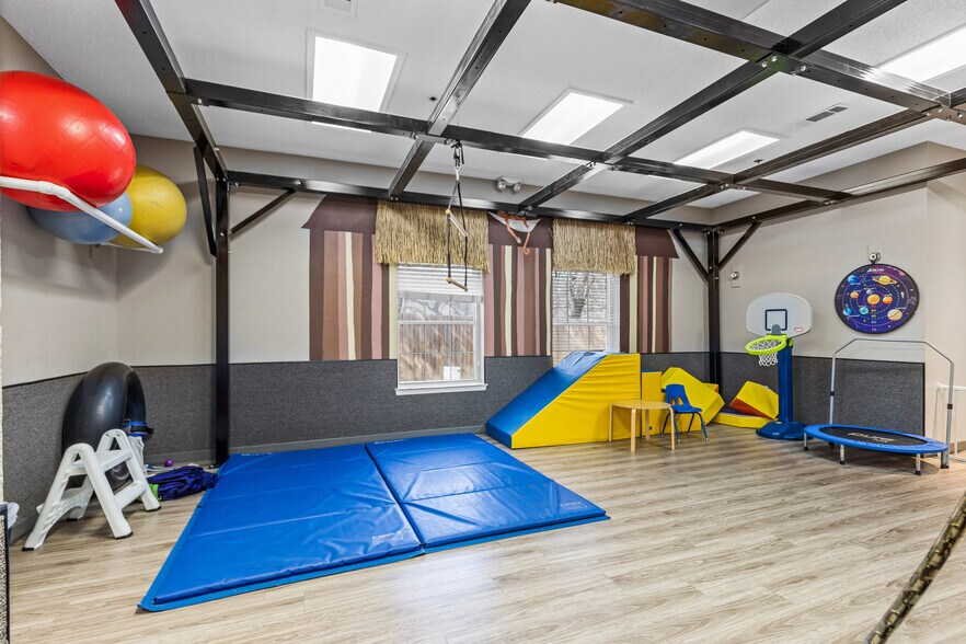 More Photos Of 2425 E Southlake Blvd, Southlake Office For Lease