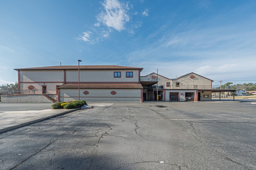 More Photos Of 219 E White Horse Pike, Galloway Health Club For Sale