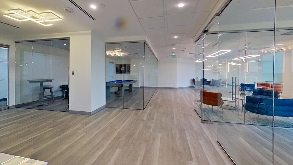 More Photos Of 500 W Cypress Creek Rd, Fort Lauderdale Office For Lease