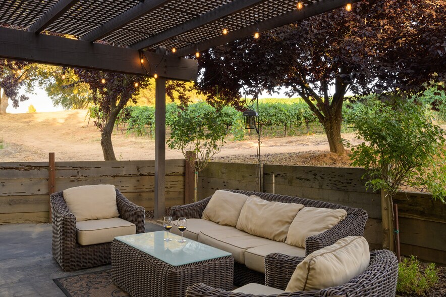 More Photos Of 20680 Shenandoah School Rd, Plymouth Winery Vineyard For Sale