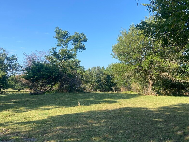 More Photos Of 3300 W Kearney St, Springfield Land For Sale