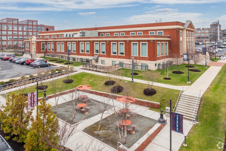 More Photos Of 830 Knitting Mills Way, Wyomissing Loft Creative Space For Lease