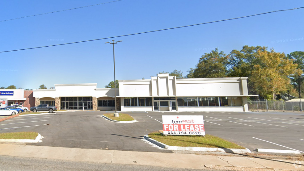 Primary Photo Of 564-578 W Main St, Dothan Freestanding For Lease