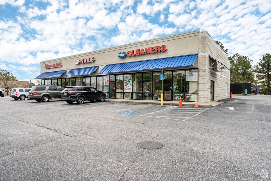 Primary Photo Of 2900-3100 Highlands Pky SE, Smyrna Unknown For Sale