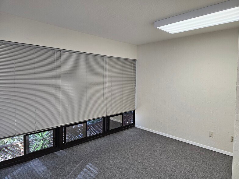 More Photos Of 4245 Capitola Rd, Capitola Office For Lease