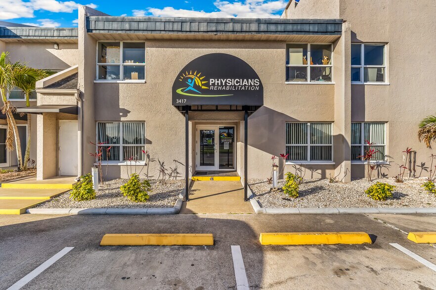 More Photos Of 3417 Tamiami Trl, Port Charlotte Medical For Sale
