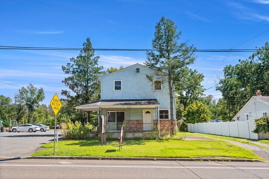 More Photos Of 69 Route 156, Trenton Restaurant For Sale