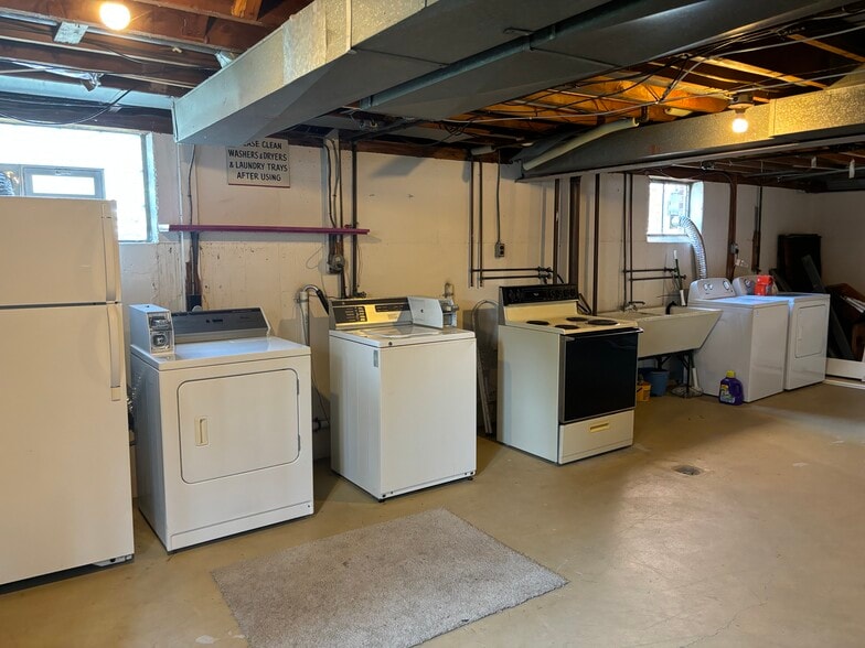 More Photos Of 455-495 Wehrle Dr, Buffalo Apartments For Sale