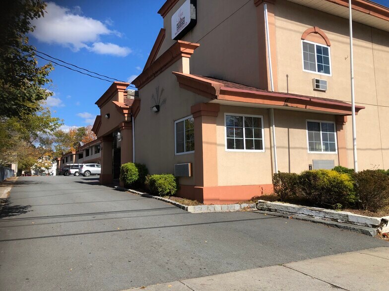 Primary Photo Of 392 Broadway, Monticello Hotel For Sale