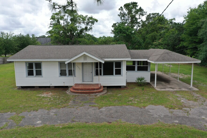2604 New Berlin Rd, Jacksonville, FL 32226 Medical For Sale