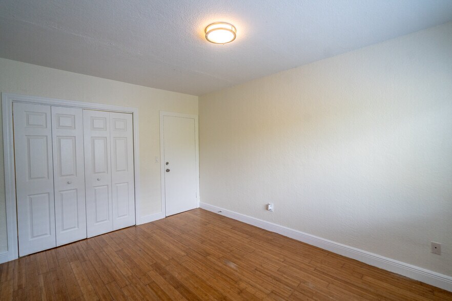 More Photos Of 7315-7325 Carlyle Ave, Miami Beach Apartments For Sale