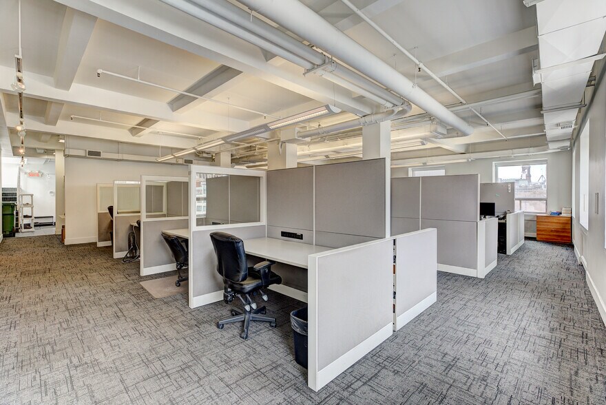 More Photos Of 510 Boul Saint-Laurent, Montréal Loft Creative Space For Sale