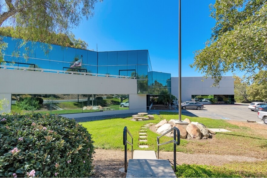 More Photos Of 5816 Dryden Pl, Carlsbad Research And Development For Sale