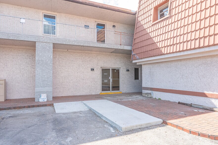 More Photos Of 255 Fortenberry Rd, Merritt Island Medical For Sale