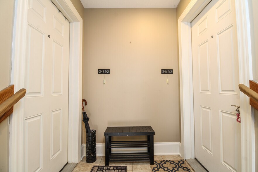 More Photos Of , Marietta General Retail For Sale
