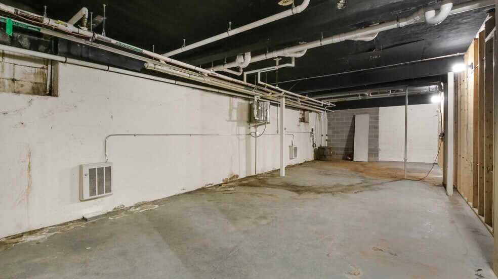 More Photos Of 36328 Main St, Whitehall Medical For Sale