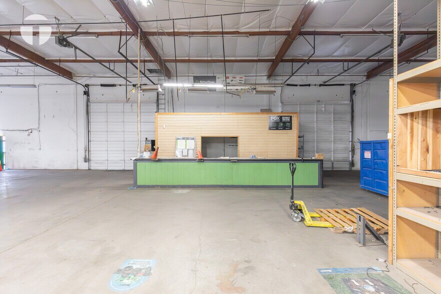 More Photos Of 6500 Elvas Ave, Sacramento Warehouse For Sale