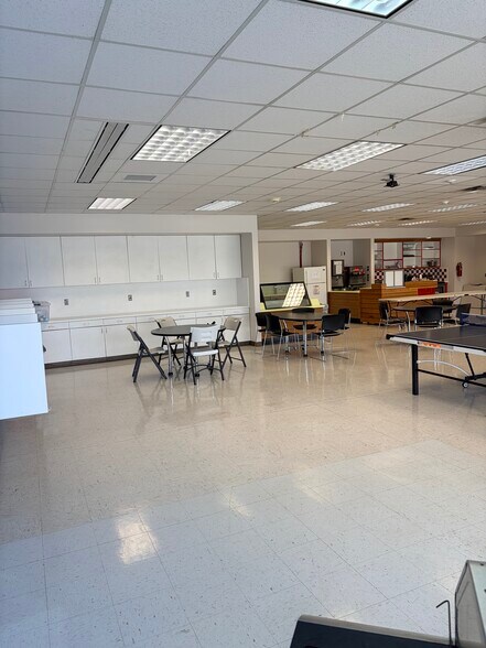 More Photos Of 1105-1141 W 2400 S, Salt Lake City Office For Lease