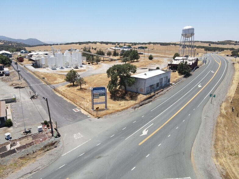 More Photos Of 3466 Toyon Cir, Valley Springs Warehouse For Sale