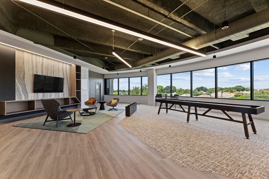 More Photos Of 1801 Alma Dr, Plano Office For Lease