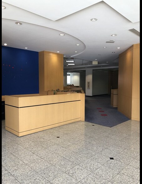 More Photos Of 1803 Mount Rose Ave, York Light Manufacturing For Lease