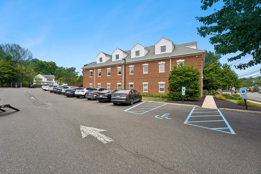 More Photos Of 139 South St, New Providence Office For Sale