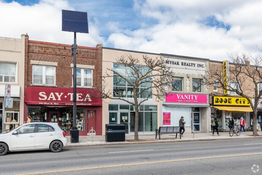 More Photos Of 2360 Bloor St W, Toronto Storefront For Lease
