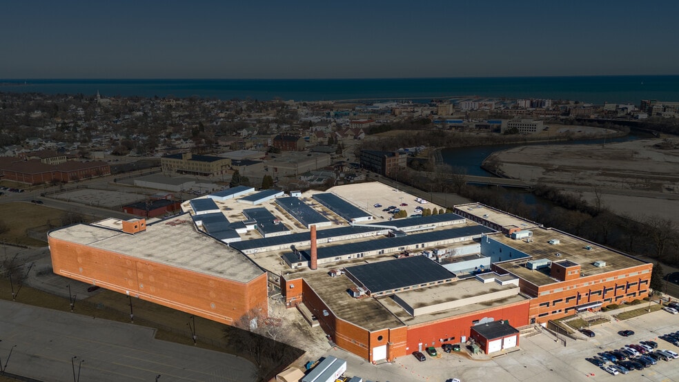 More Photos Of 1220 Mound Ave, Racine Self Storage For Sale