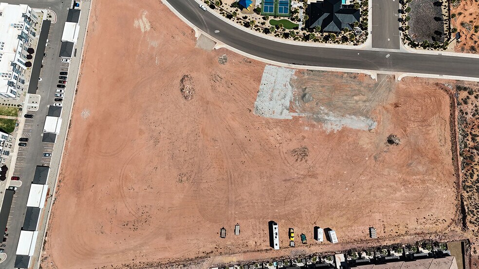 More Photos Of 1355 E Bluff View Dr, Washington Land For Lease