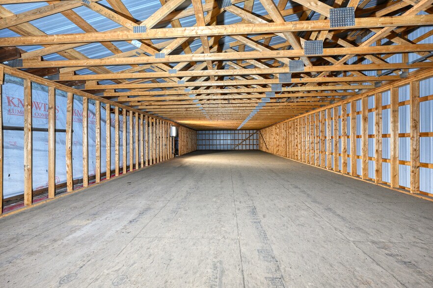 More Photos Of 74 Route 133, Winthrop Flex For Sale