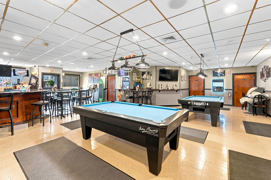 More Photos Of 491 Brayton Ave, Fall River Apartments For Sale