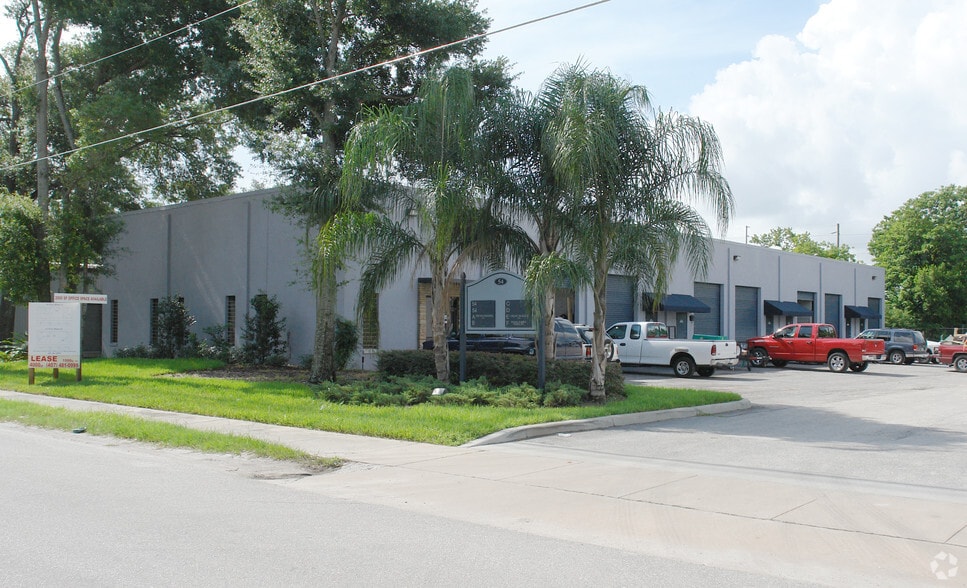 More Photos Of 54 W Illiana, Orlando Warehouse For Lease