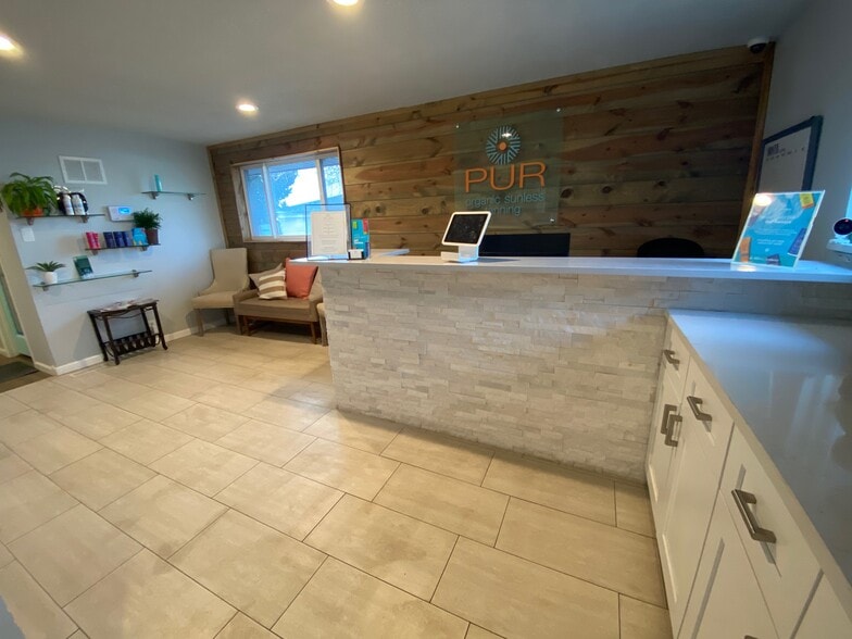 More Photos Of 7145 Lowell Blvd, Westminster Office For Lease