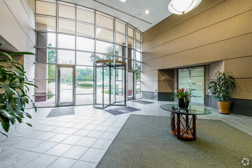 More Photos Of 7501 Boulder View Dr, North Chesterfield Unknown For Lease