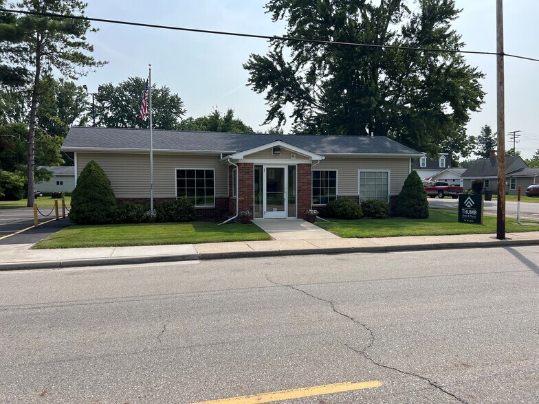Primary Photo Of 2543 S Sherman Rd, Applegate Medical For Sale