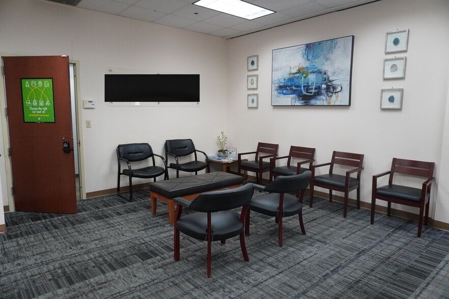 More Photos Of 3809 S 42nd St, Minneapolis Medical For Sale