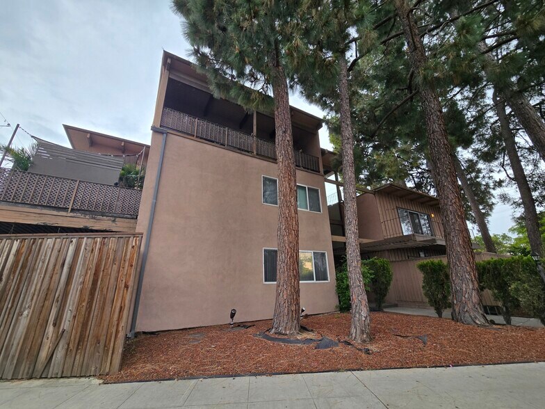 Primary Photo Of 3650 W Clark Ave, Burbank Multifamily For Sale