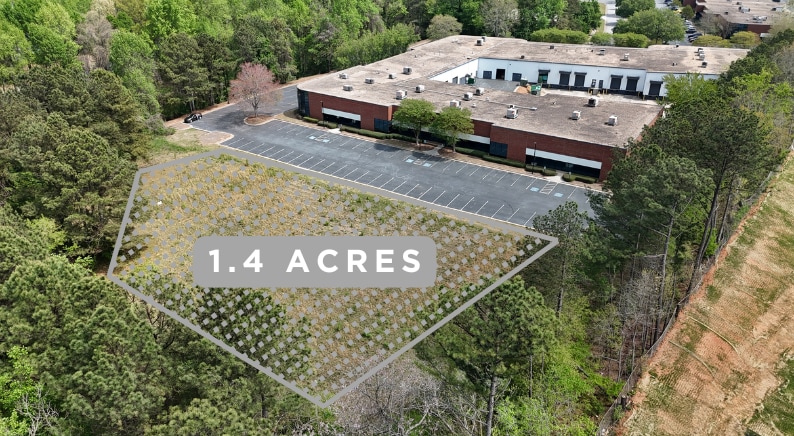 Primary Photo Of 5240 Snapfinger Park Dr, Lithonia Light Distribution For Lease