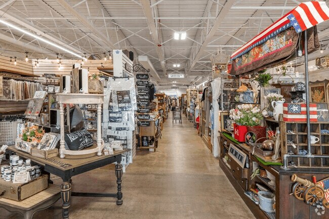 More Photos Of 9620 Farmer Dr, Highland Apartments For Sale