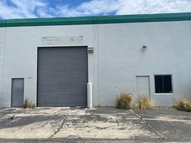 More Photos Of 654 Irwin St, San Rafael Service For Lease