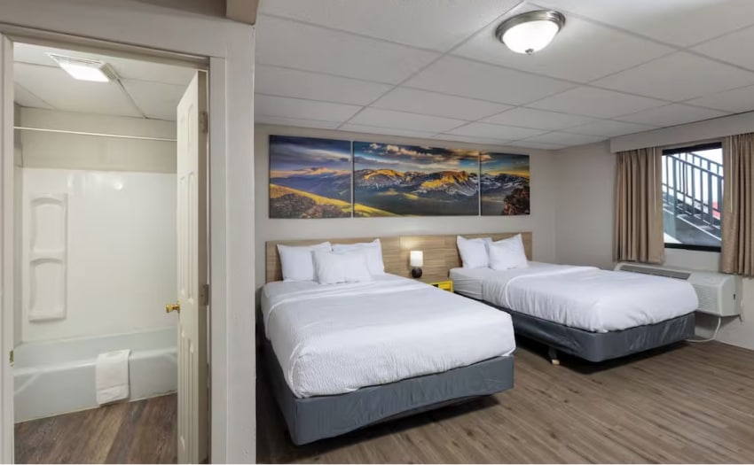 More Photos Of 109 16th St, Wheatland Hotel For Sale